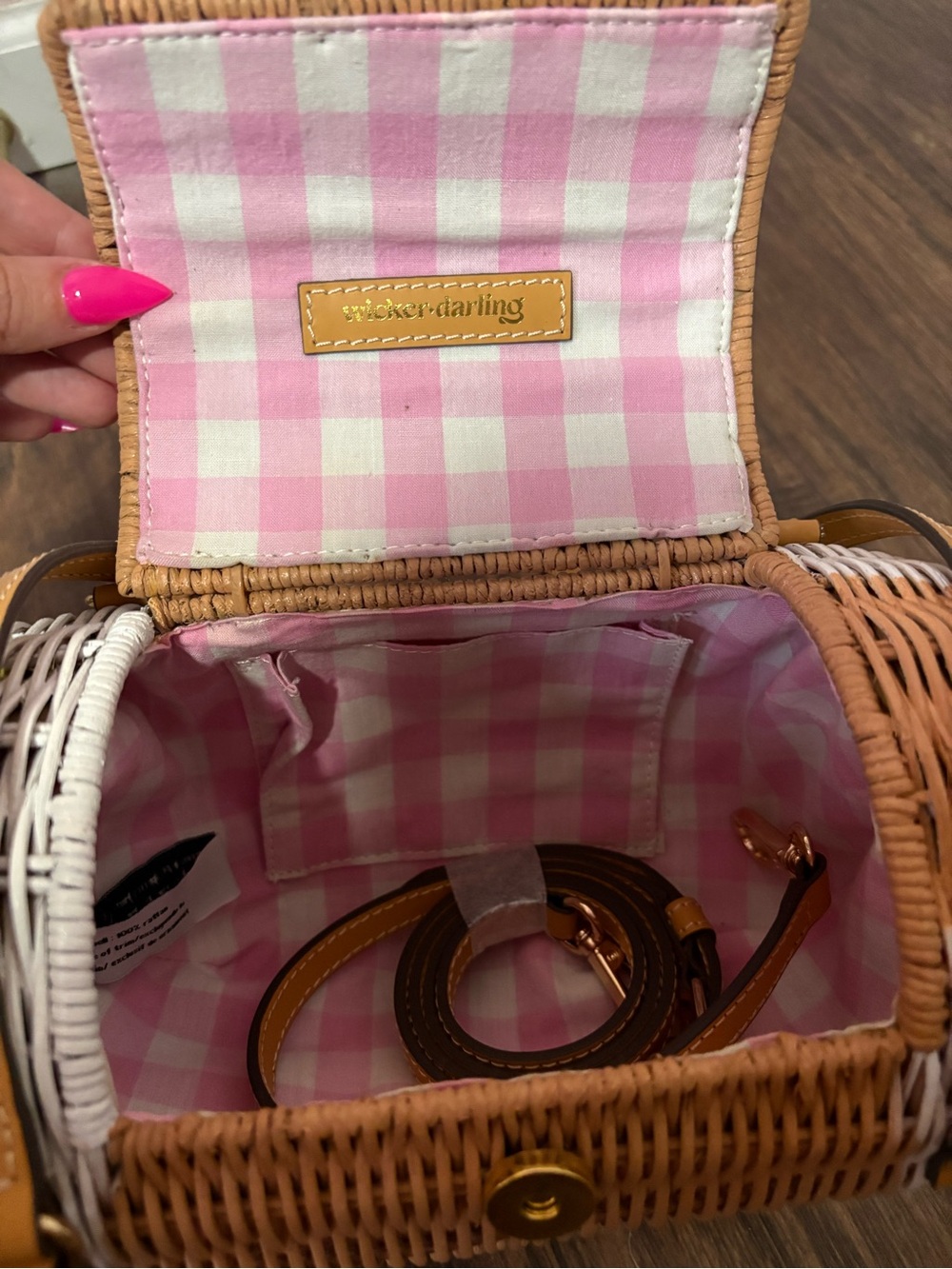 Wickerdarling Corgi Crossbody Bag in White and Tan - Picture 3 of 3